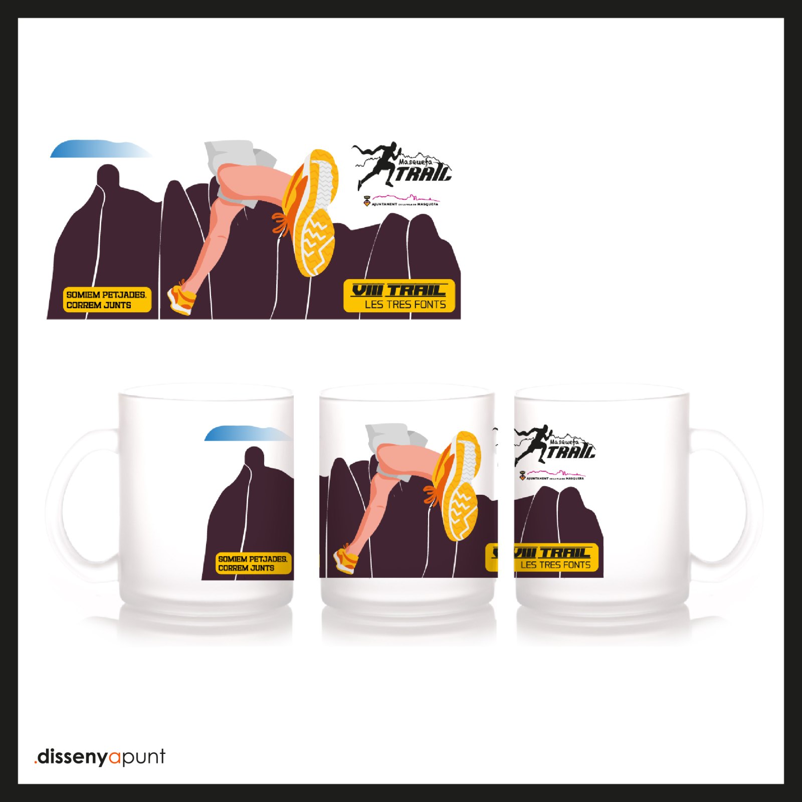 Tres tasses de vidre esmerilat personalitzades amb la il·lustració d'una cursa de muntanya